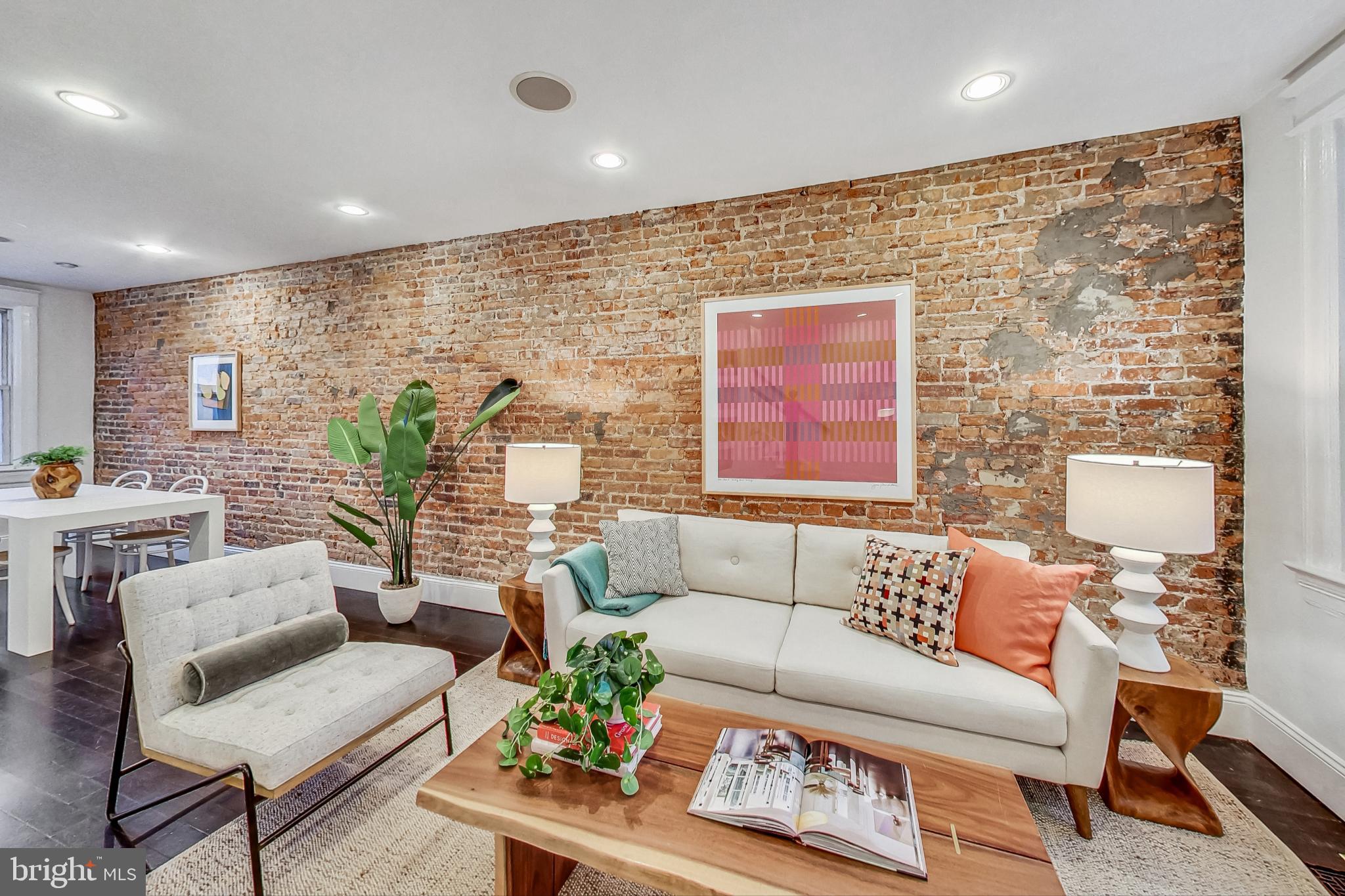 655 Morris Place Northeast Washington, DC 20002 - Photo 3 of 29