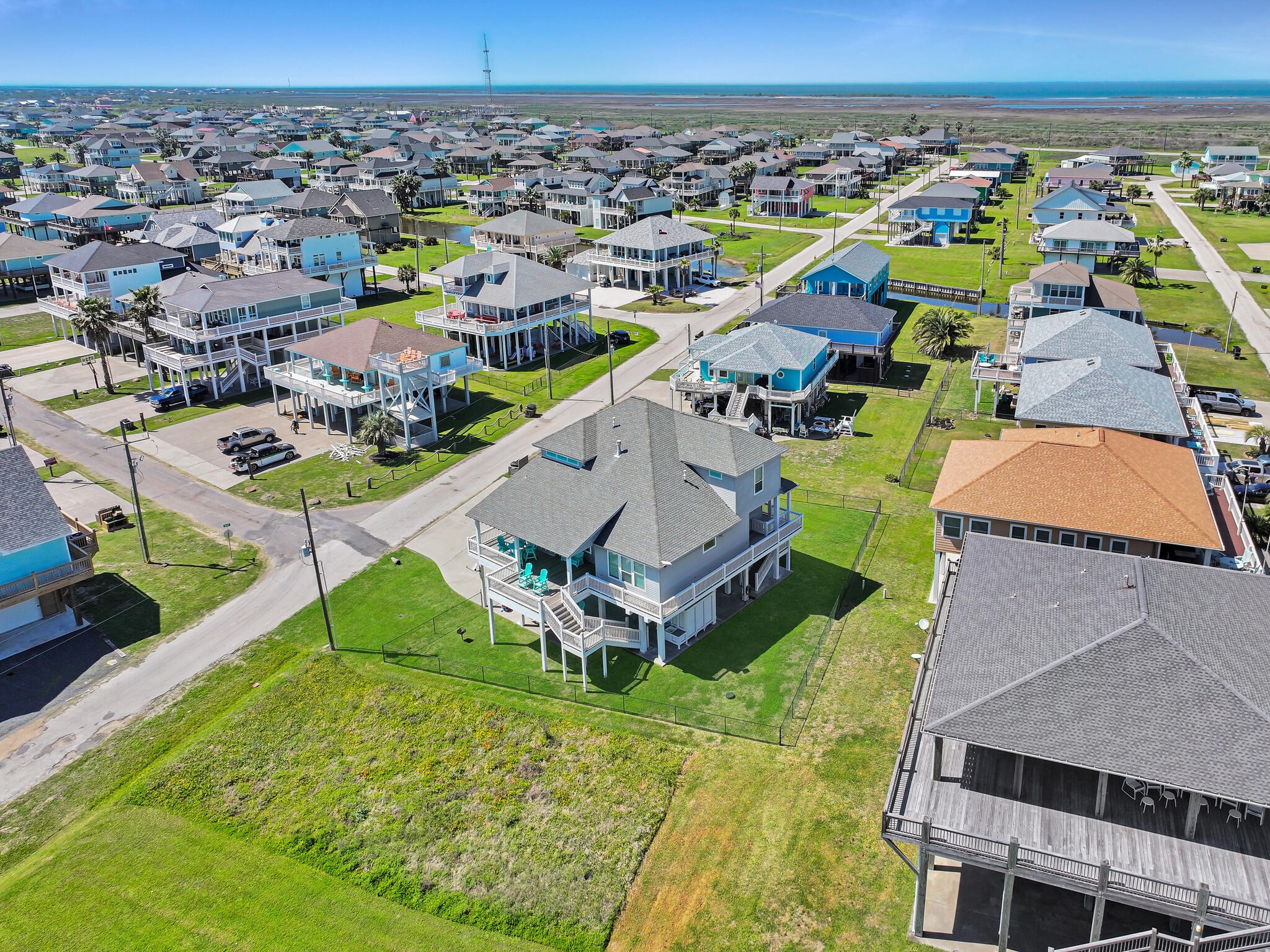 878 Surf Road Crystal Beach, TX 77650 - Photo 47 of 47 Gallery Image 47