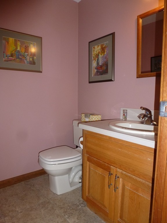 152 Winter Hill Road Holden, MA 01520 - Photo 13 of 30 Gallery Image 13
