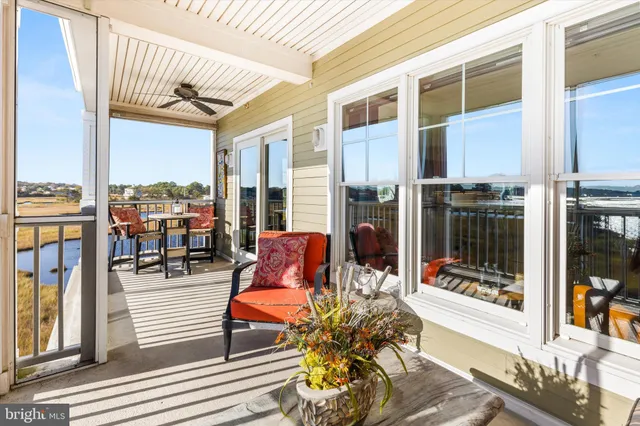 $985,000 | 37286 Lighthouse Road, Unit 210, Selbyville, DE 19975