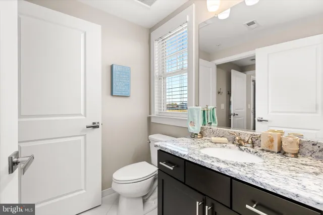 $985,000 | 37286 Lighthouse Road, Unit 210, Selbyville, DE 19975