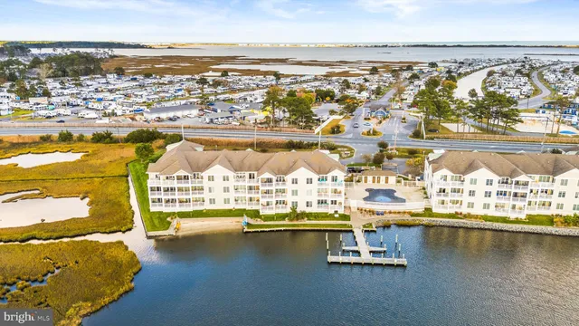 $985,000 | 37286 Lighthouse Road, Unit 210, Selbyville, DE 19975