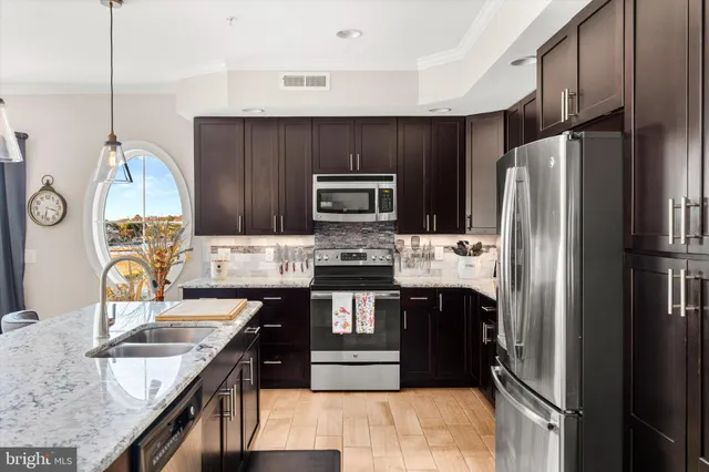 $985,000 | 37286 Lighthouse Road, Unit 210, Selbyville, DE 19975