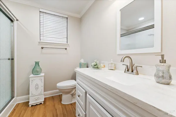 $399,000 | 228 Regency Court, Santa Rosa, CA 95401