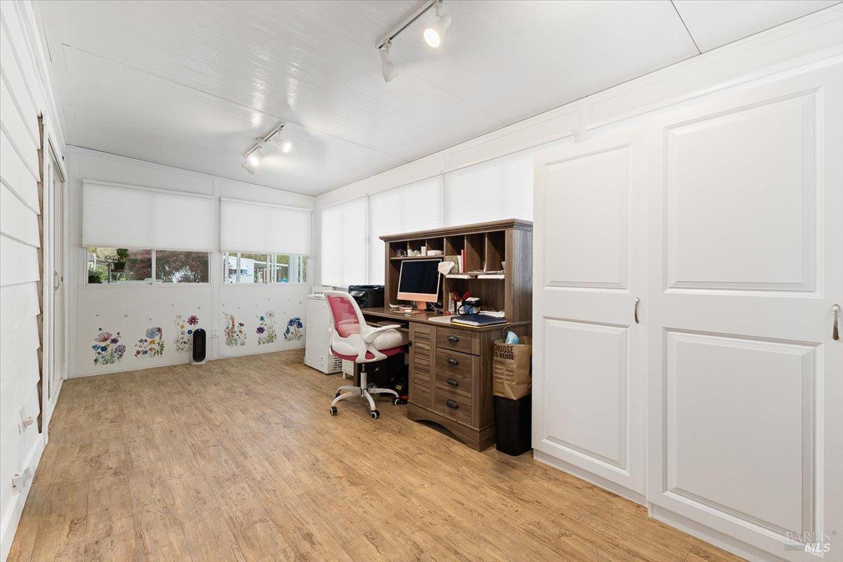 228 Regency Court Santa Rosa, CA 95401 - Photo 28 of 32