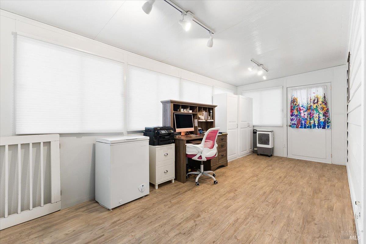 228 Regency Court Santa Rosa, CA 95401 - Photo 29 of 32