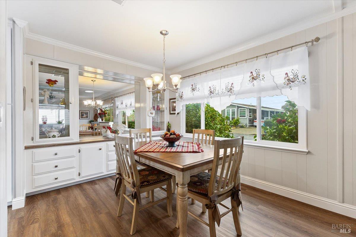 228 Regency Court Santa Rosa, CA 95401 - Photo 9 of 32