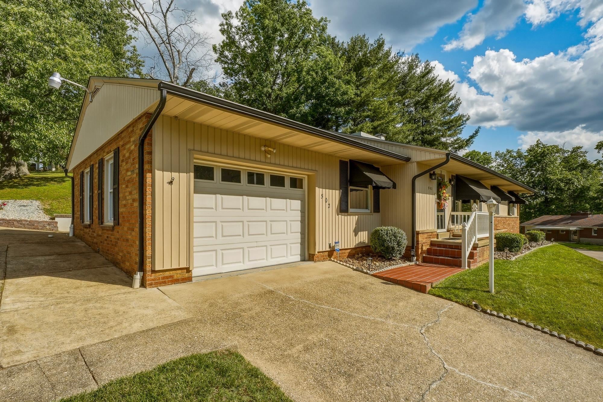 502 Forest Road Huntington, WV 25705 - Photo 26 of 26 Gallery Image 26