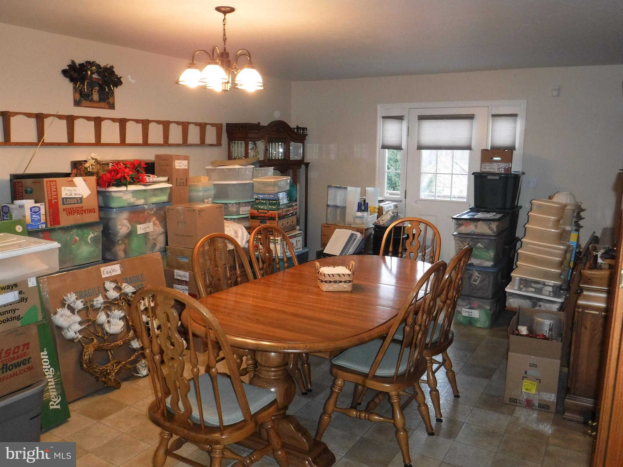 6825 Seneca Ridge Drive York, PA 17403 - Photo 8 of 19 1st Floor Family Room or Dining Room