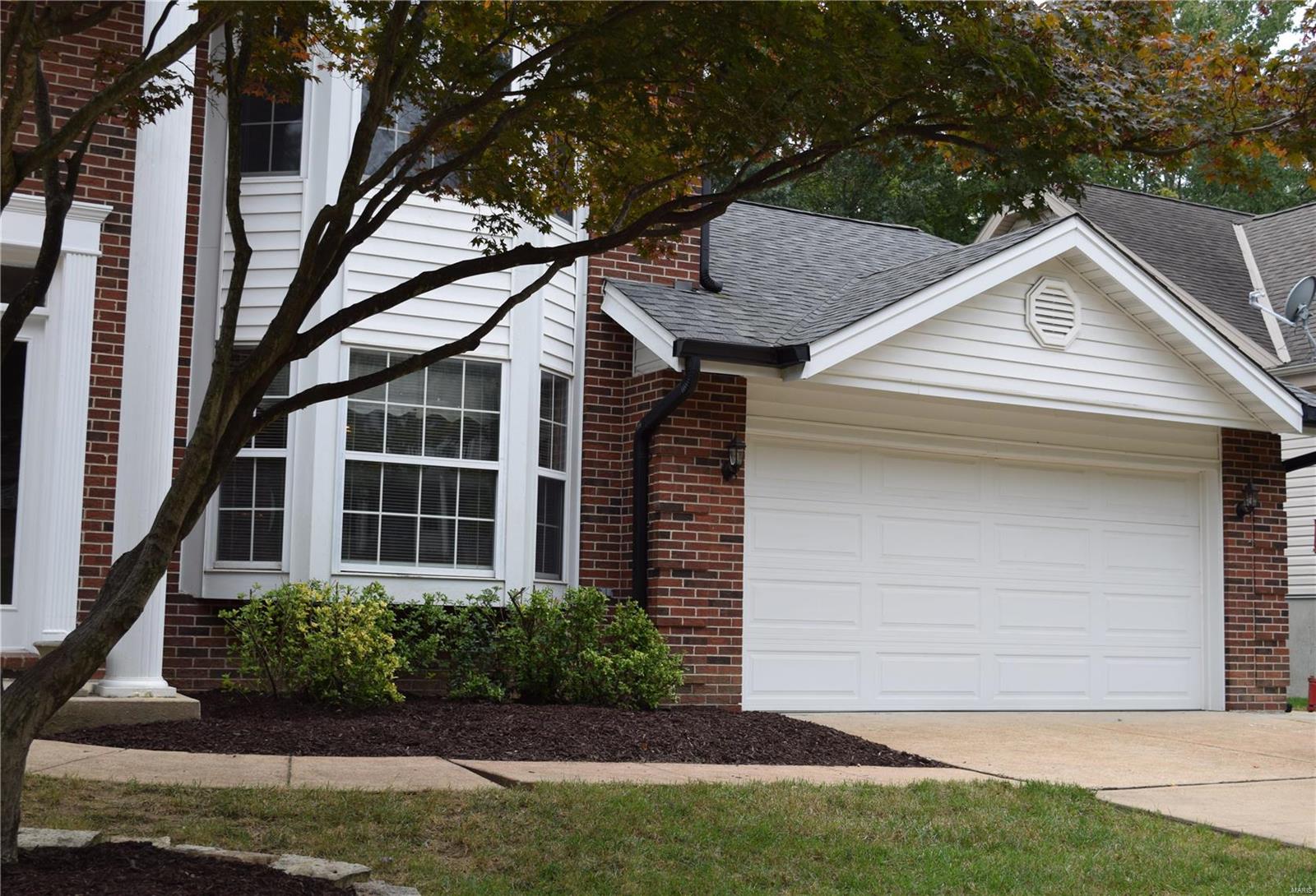 3130 Olde Post Road St. Louis, MO 63129 - Photo 3 of 45 Gallery Image 3