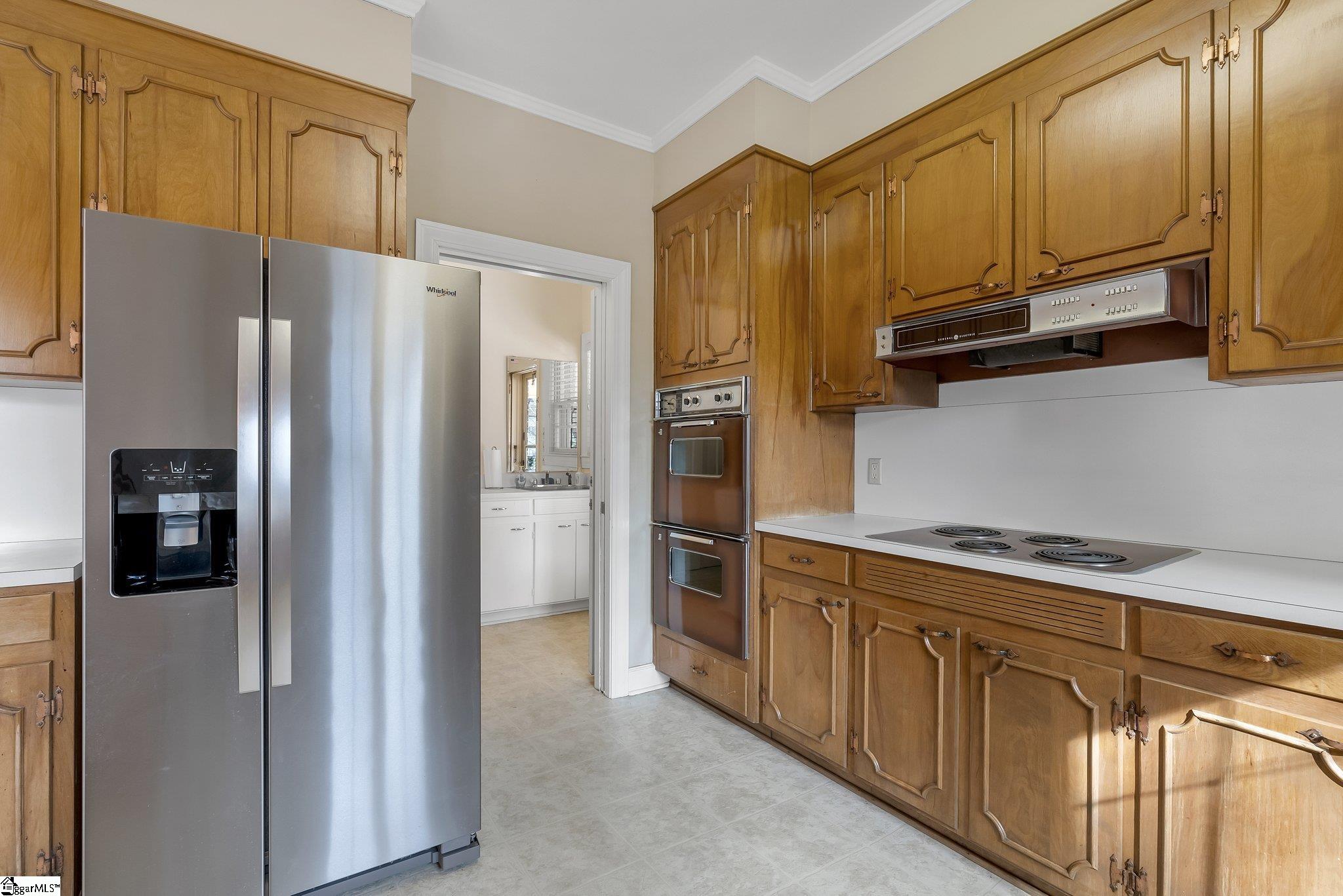 307 South Broad Street Clinton, SC 29325 - Photo 15 of 34