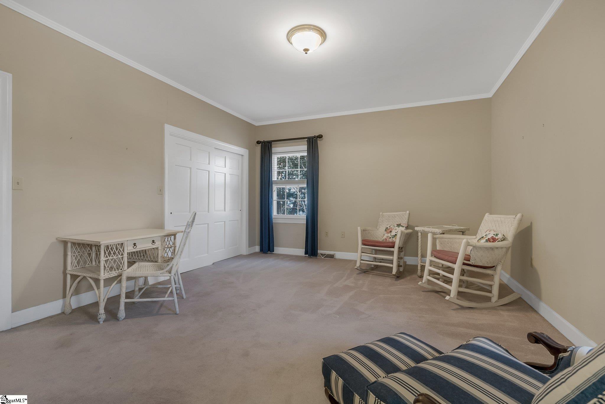 307 South Broad Street Clinton, SC 29325 - Photo 25 of 34