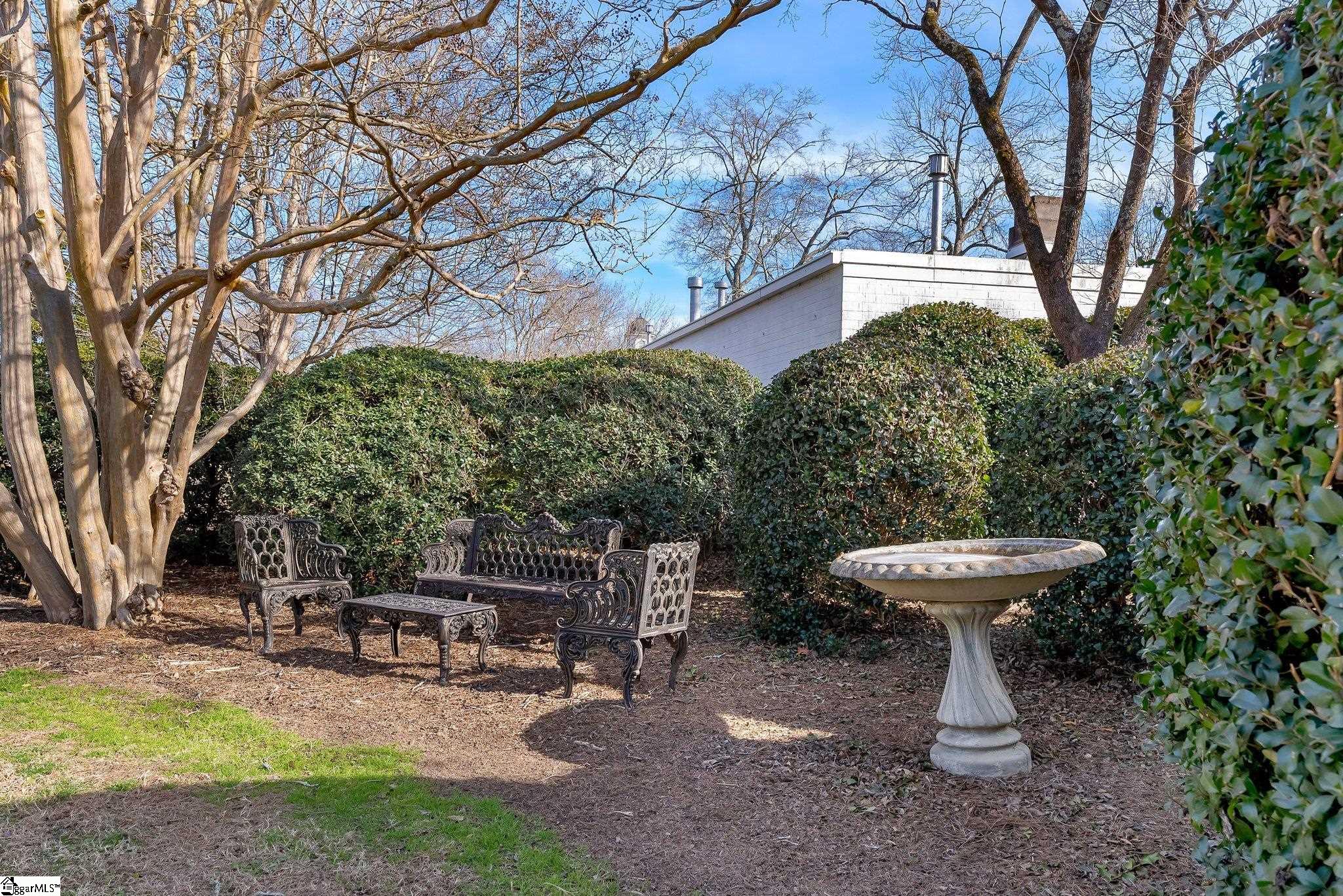 307 South Broad Street Clinton, SC 29325 - Photo 30 of 34