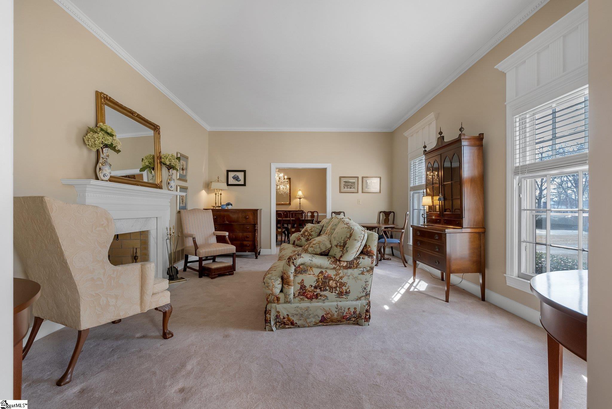 307 South Broad Street Clinton, SC 29325 - Photo 5 of 34