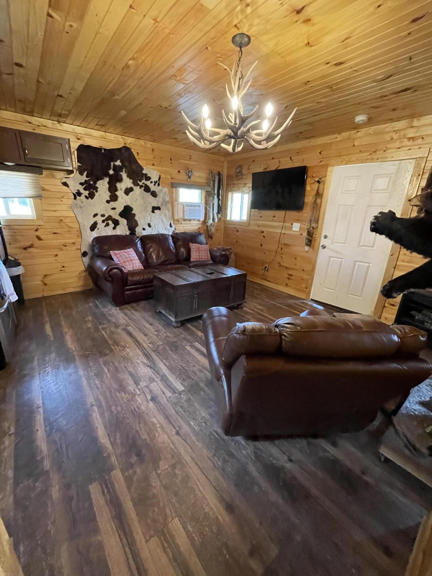 6149 Clinch Mountain Road Eidson, TN 37731 - Photo 35 of 46 58977F7B-8D45-4612-A2CA-B06FDDCFC66B