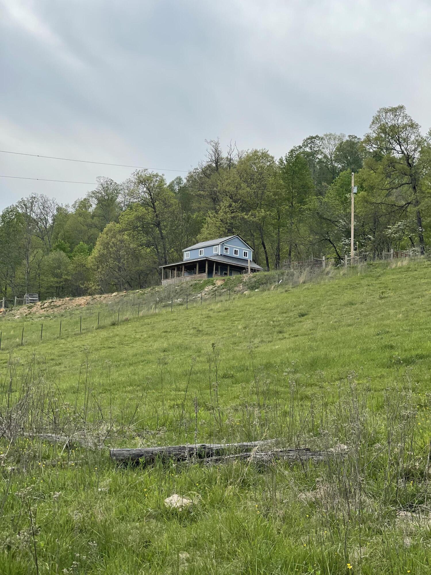 6149 Clinch Mountain Road Eidson, TN 37731 - Photo 45 of 46 D389A9A7-5D9E-49EC-B5D1-5F131B4BBE9B