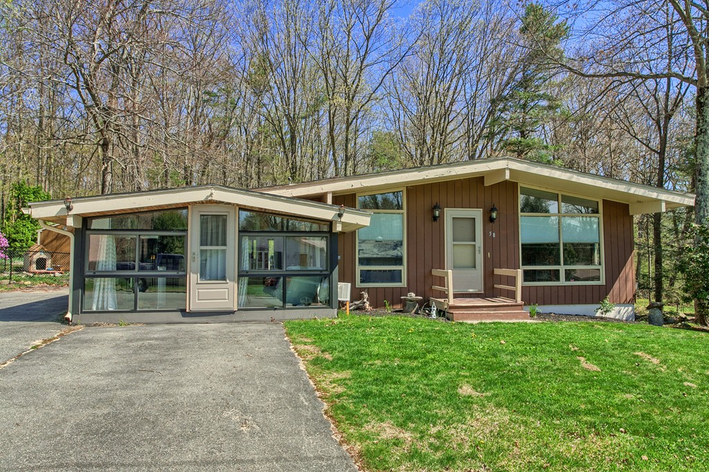 58 Pepper Road Fitchburg, MA 01420 - Photo 3 of 30 Gallery Image 3