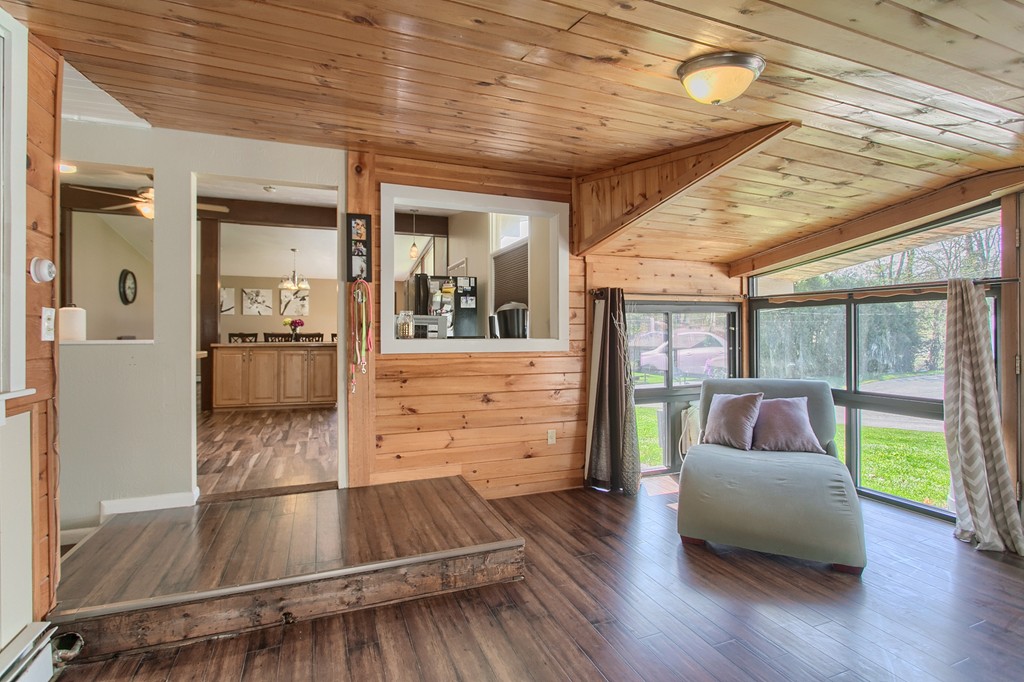 58 Pepper Road Fitchburg, MA 01420 - Photo 5 of 30 Gallery Image 5