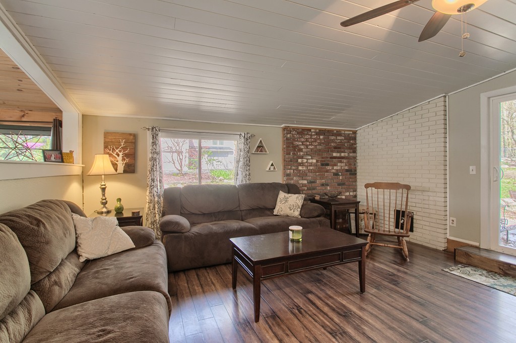 58 Pepper Road Fitchburg, MA 01420 - Photo 6 of 30 Gallery Image 6