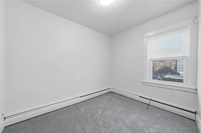 $1,500 | 691 Columbus Parkway, Buffalo, NY 14213