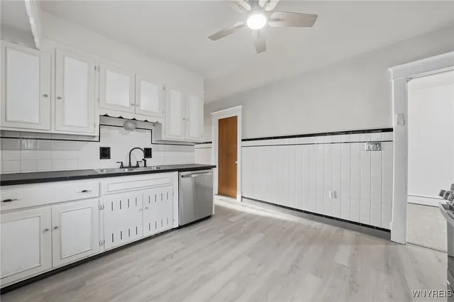 $1,500 | 691 Columbus Parkway, Buffalo, NY 14213