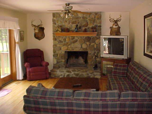 698 Brunswick Road Troy, NY 12180 - Photo 3 of 12 Photo 3