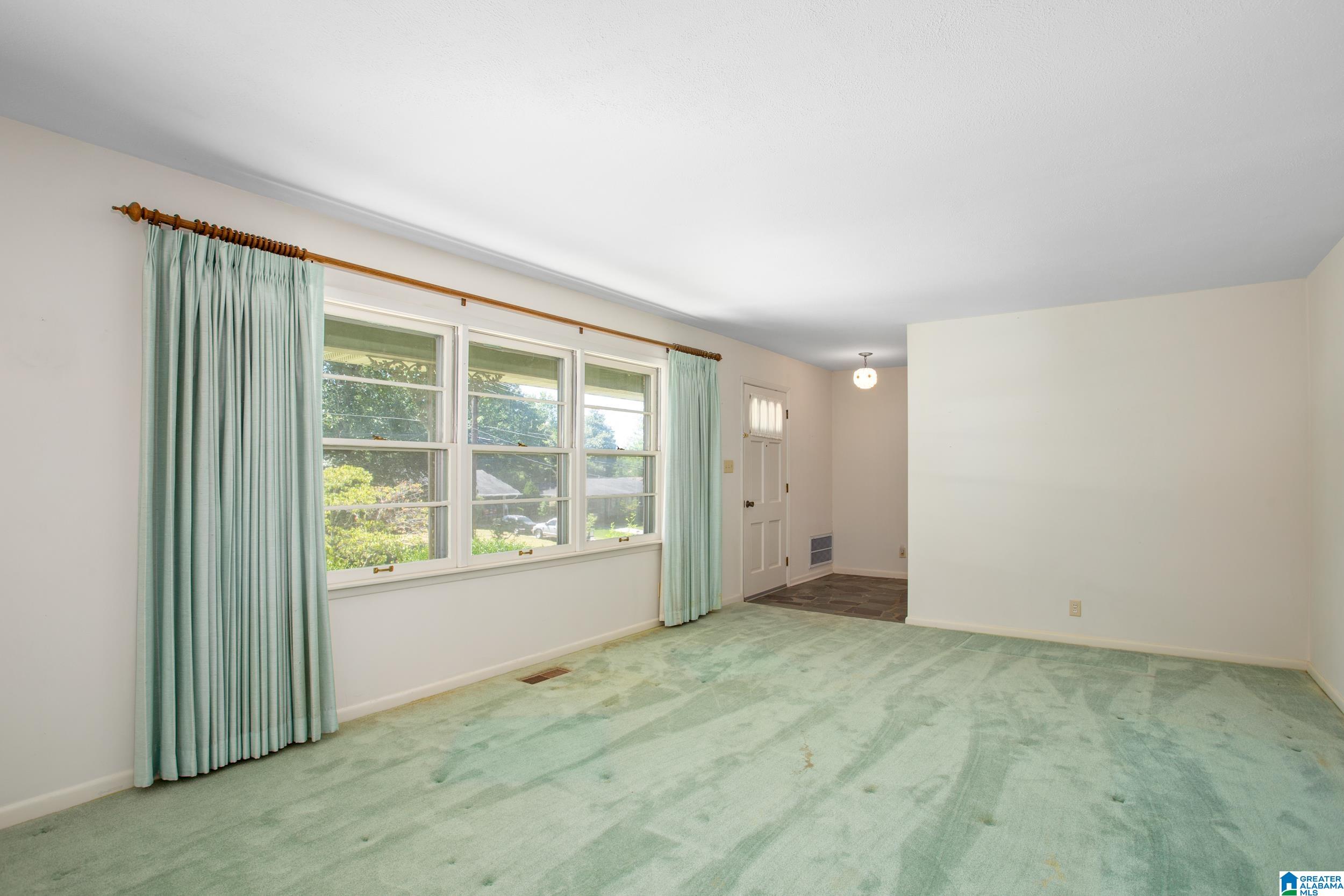 1411 Glendale Road Anniston, AL 36207 - Photo 9 of 36