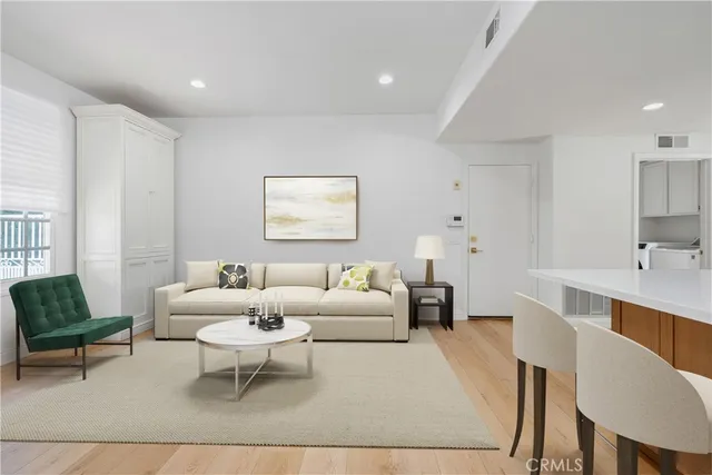 $1,749,000 | 23024 Park Veneto, Calabasas, CA 91302