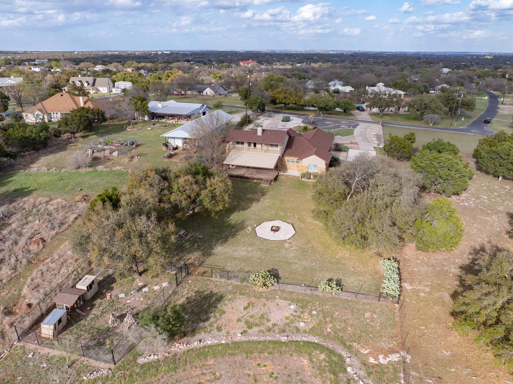 204 Skyline Road Georgetown, TX 78628 - Photo 6 of 40 Aerial overview of property's location with nearby suburban area