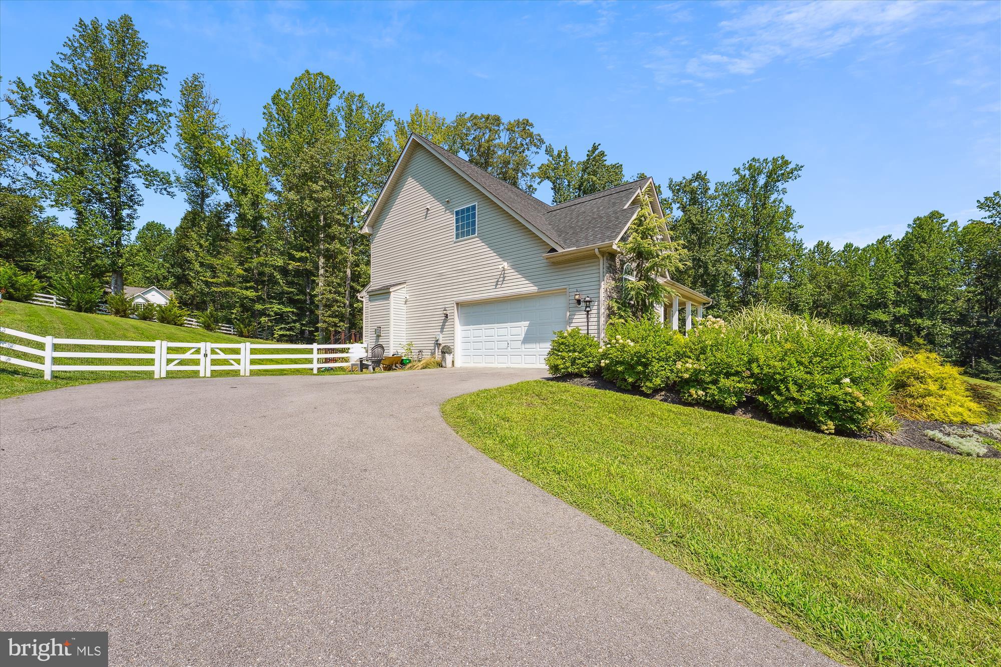 1316 Sentry Way Prince Frederick, MD 20678 - Photo 7 of 49 Driveway
