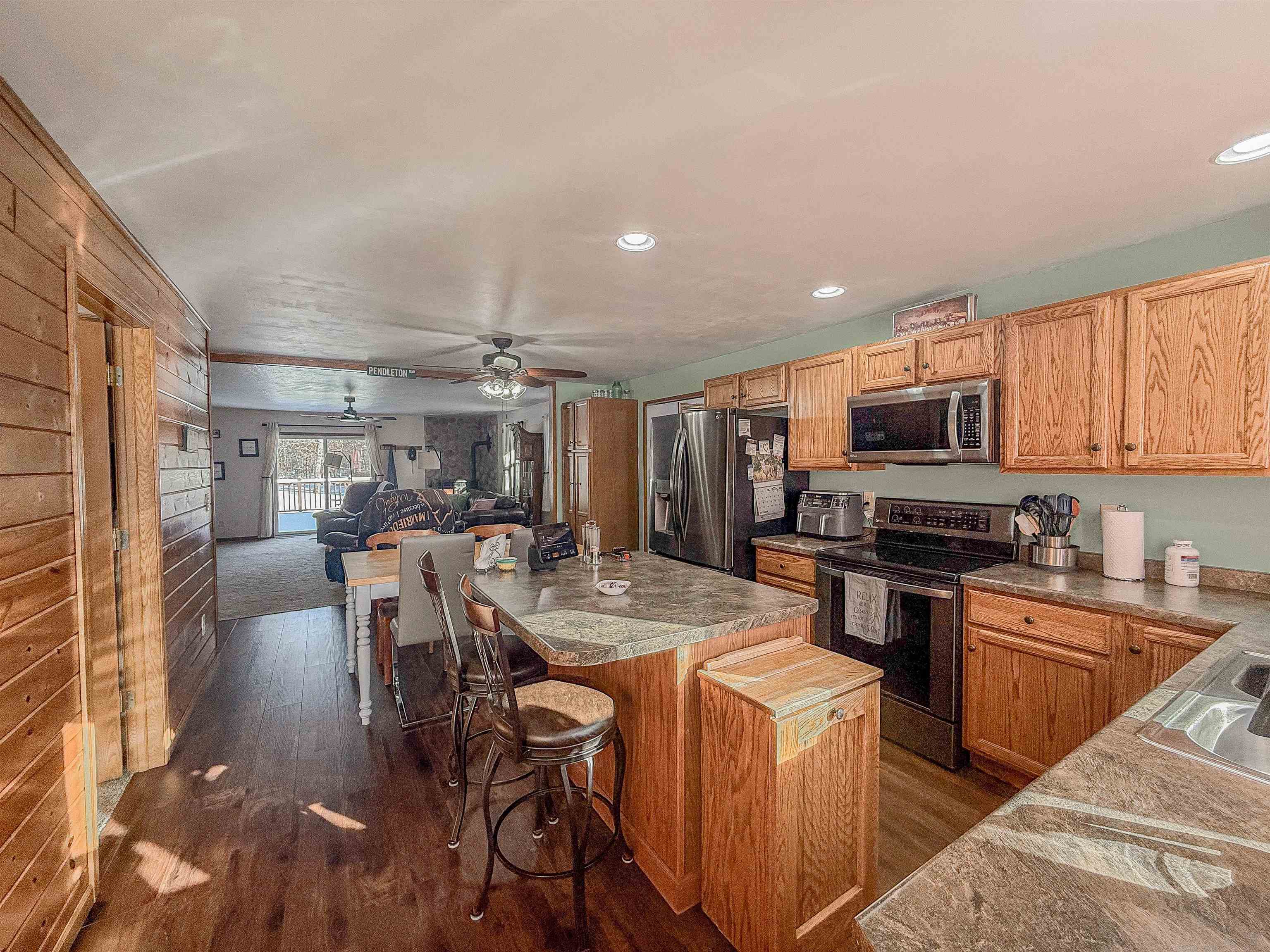 11664 Heyrman Drive Crivitz, WI 54114 - Photo 5 of 21