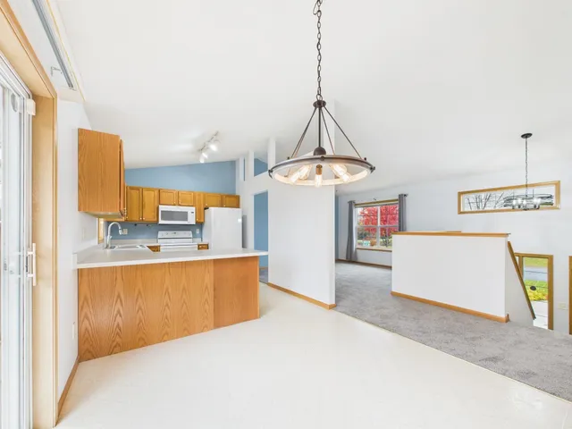 $370,000 | 415 Southwest 8th Avenue, Lonsdale, MN 55046