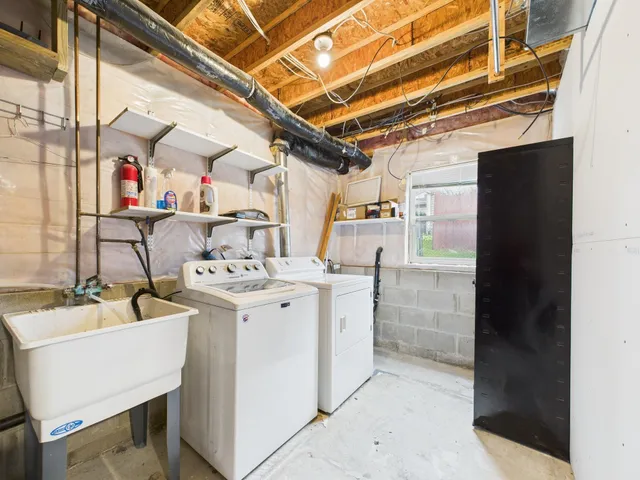 $370,000 | 415 Southwest 8th Avenue, Lonsdale, MN 55046