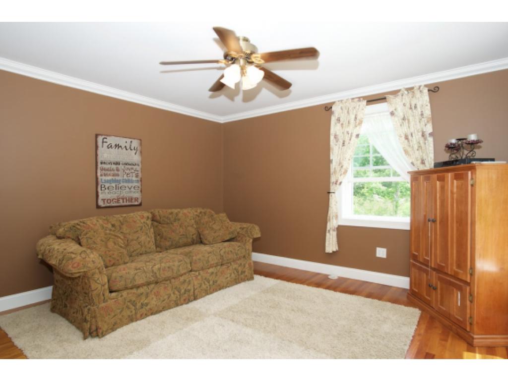 129 County Farm Road Dover, NH 03820 - Photo 12 of 36 Gallery Image 12