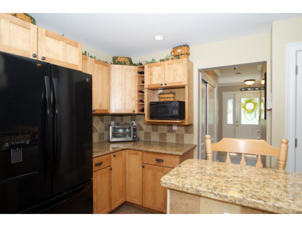 129 County Farm Road Dover, NH 03820 - Photo 8 of 36 Gallery Image 8