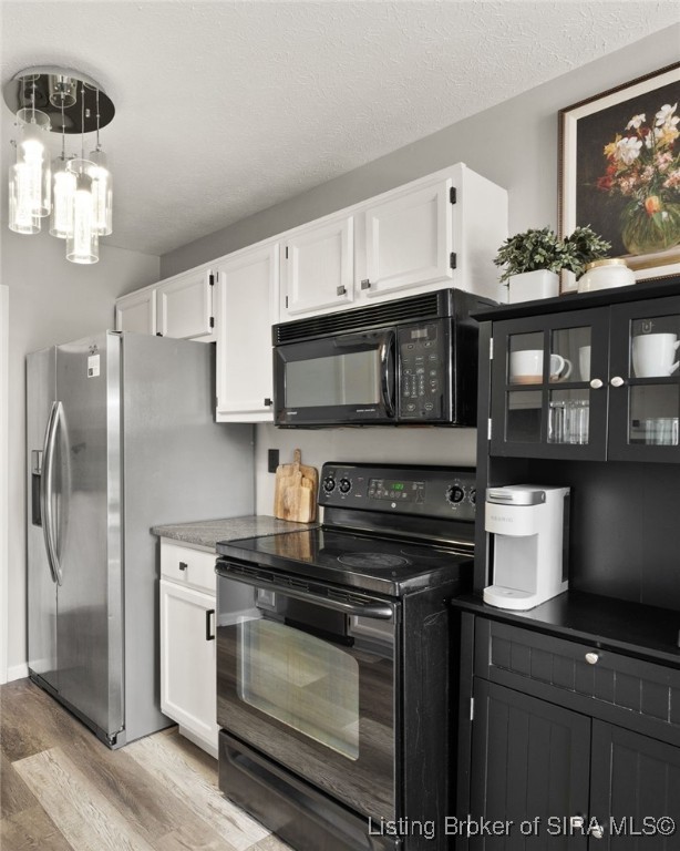 1304 High Meadow Road Jeffersonville, IN 47130 - Photo 16 of 35