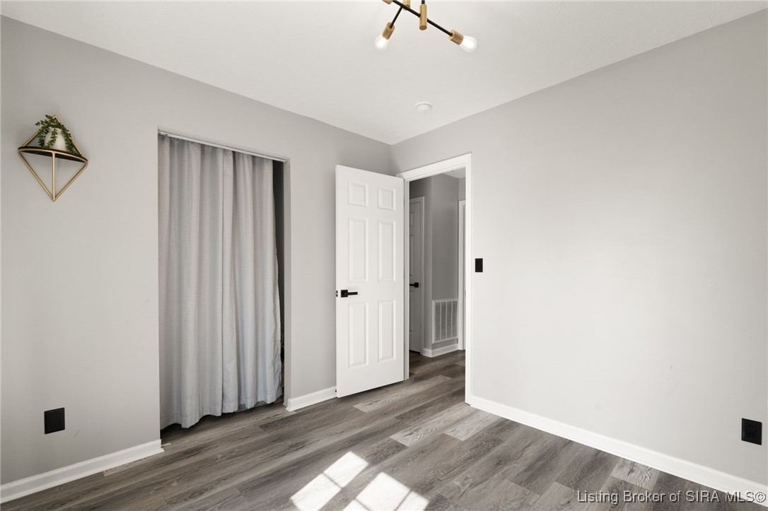 1304 High Meadow Road Jeffersonville, IN 47130 - Photo 23 of 35