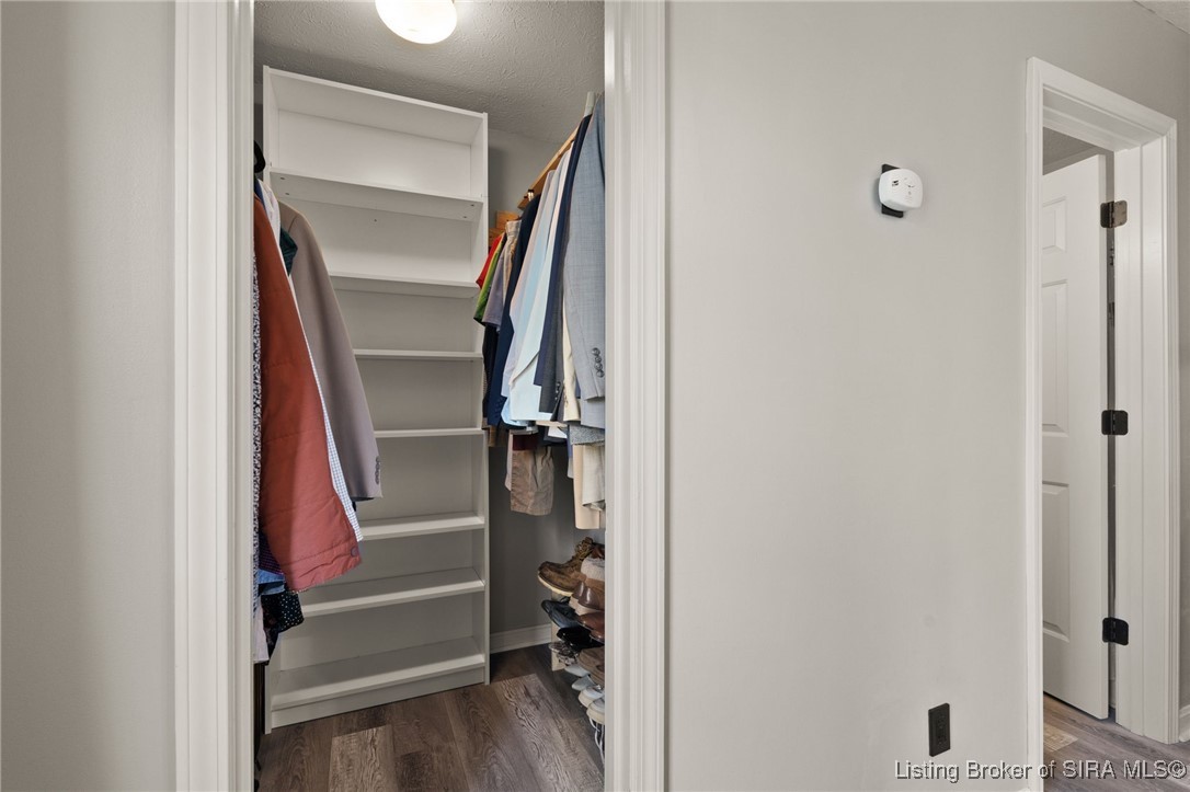 1304 High Meadow Road Jeffersonville, IN 47130 - Photo 28 of 35