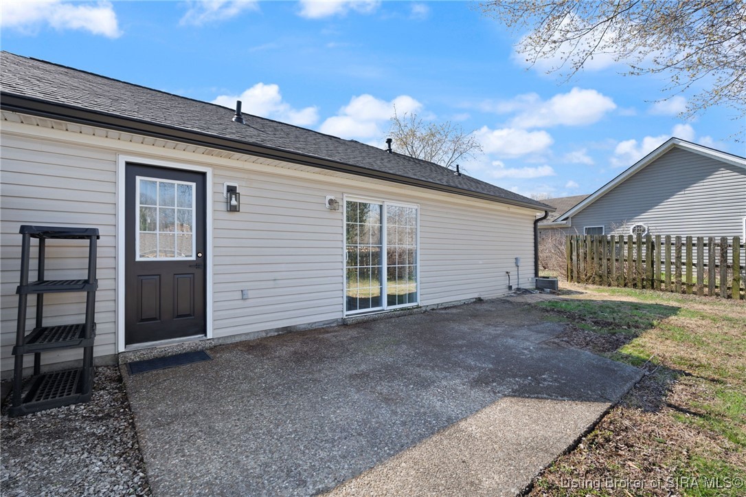 1304 High Meadow Road Jeffersonville, IN 47130 - Photo 32 of 35