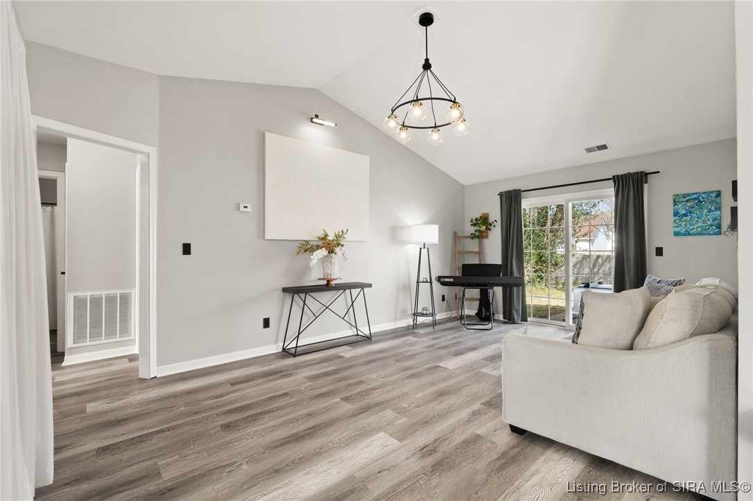 1304 High Meadow Road Jeffersonville, IN 47130 - Photo 5 of 35