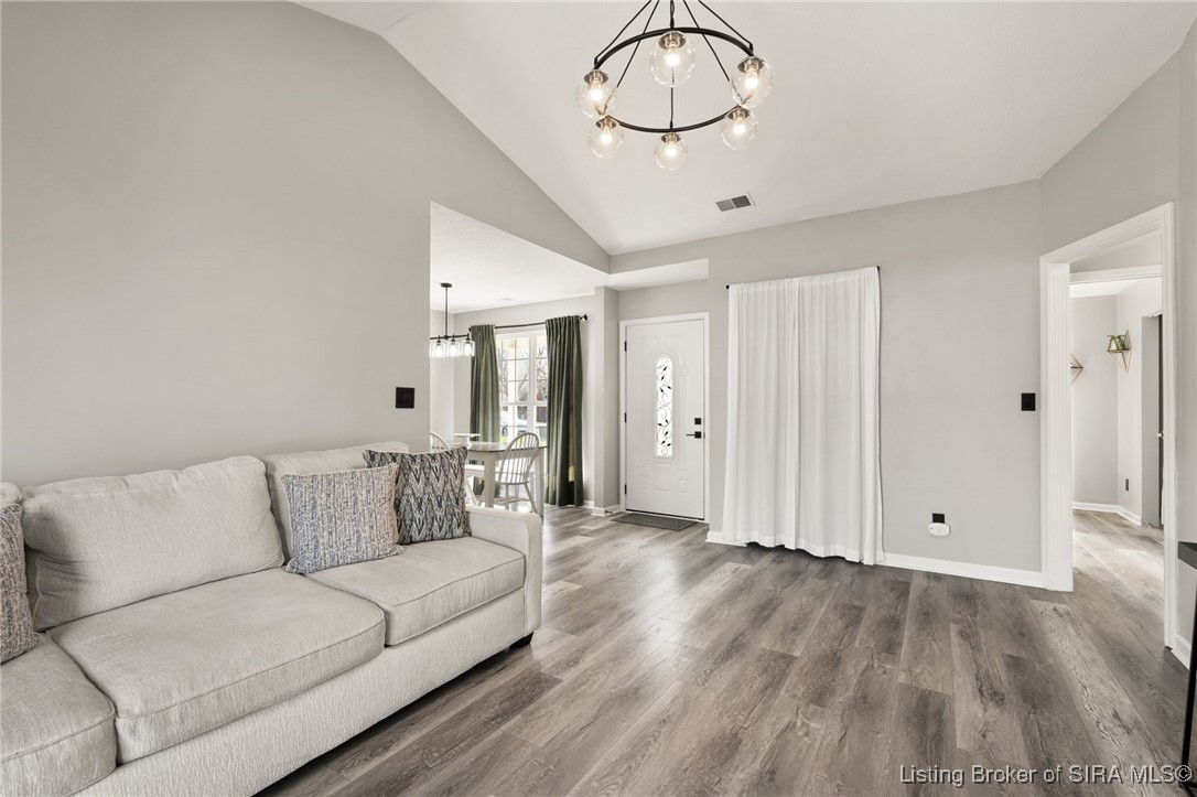 1304 High Meadow Road Jeffersonville, IN 47130 - Photo 9 of 35