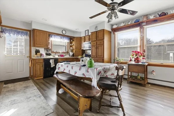$395,000 | 185 Elm Street, Blackstone, MA 01504