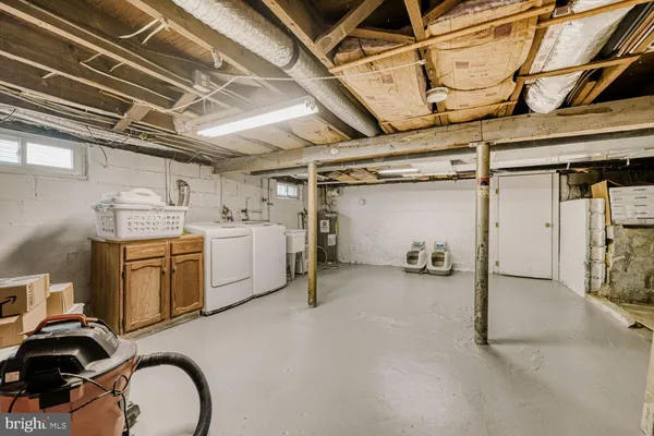 $410,000 | 211 Lake Road, Pasadena, MD 21122