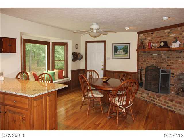 5120 Moseley Road Moseley, VA 23120 - Photo 9 of 24 Gallery Image 9