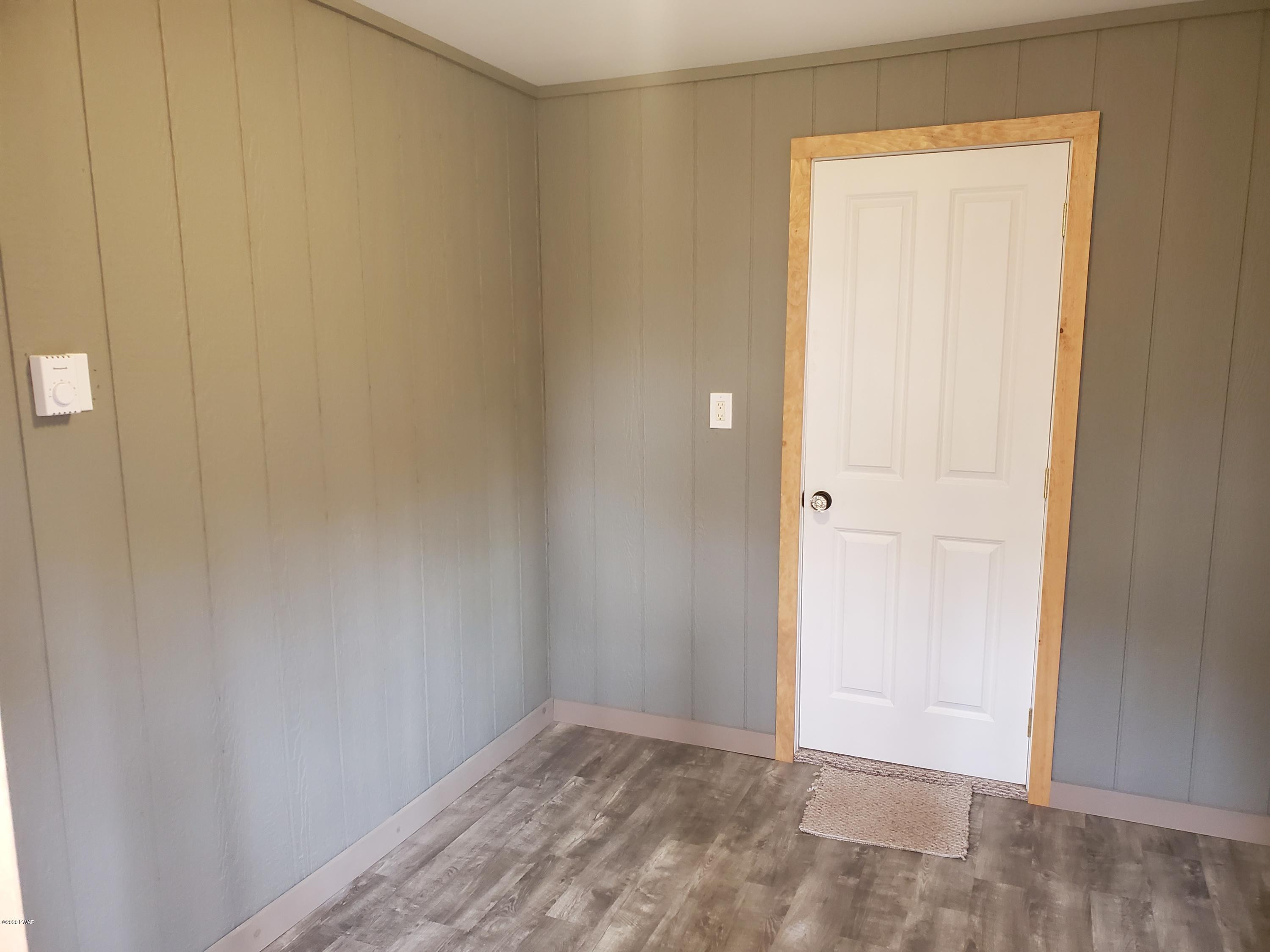112 Oak Hill Road Hawley, PA 18428 - Photo 36 of 37 20201025_114630