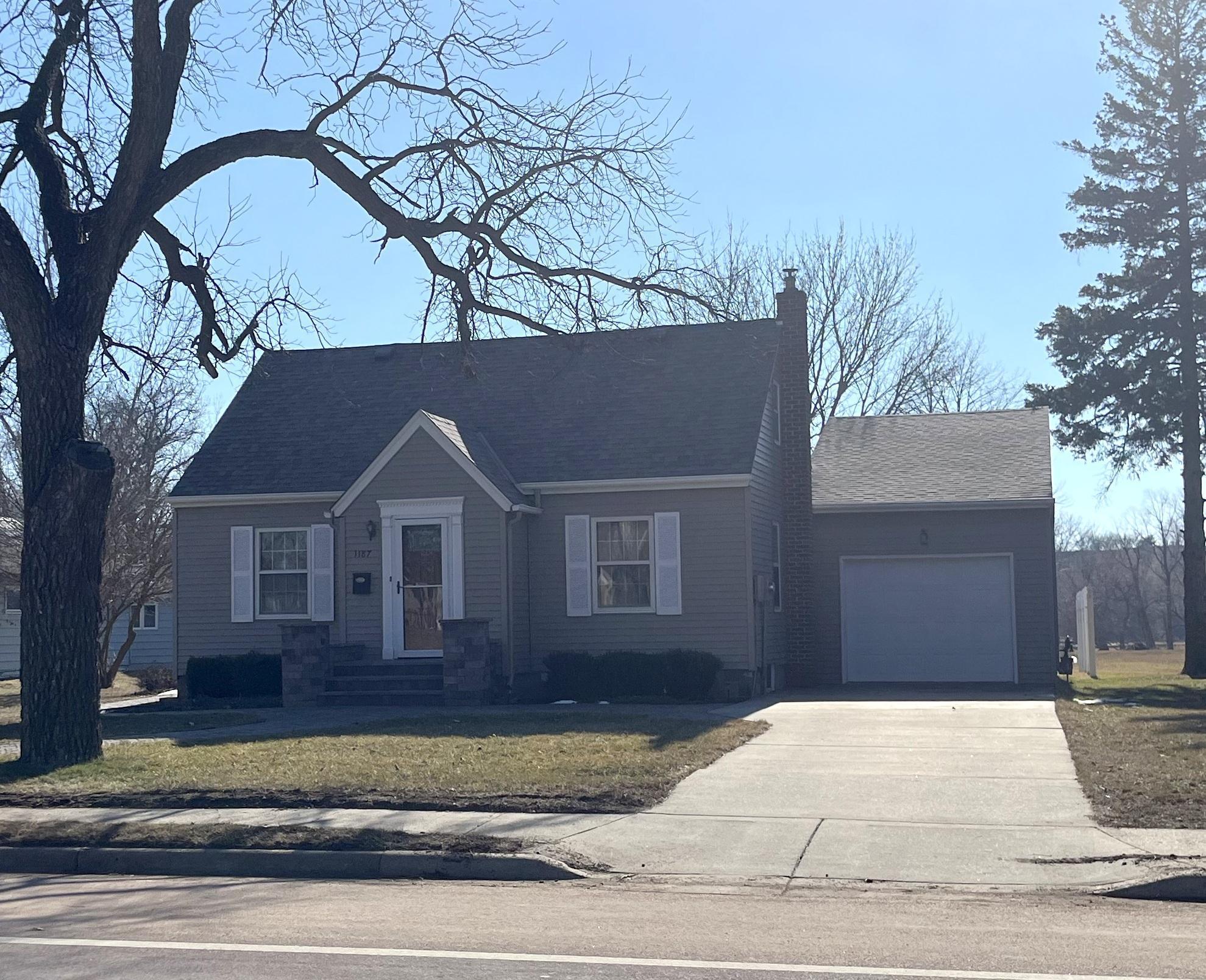 1187 River Road Windom, MN 56101 - Photo 1 of 1 Gallery Image 1