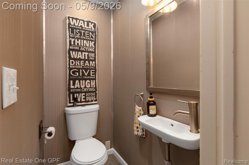 65 Willison Road Grosse Pointe, MI 48236 - Photo 18 of 59