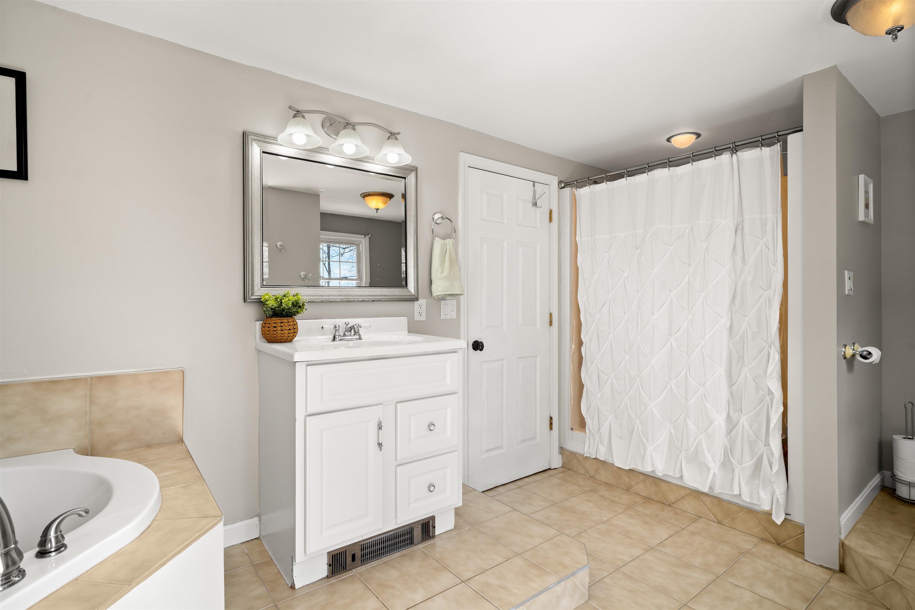 104 Joppa Road Merrimack, NH 03054 - Photo 20 of 29 Gallery Image 20