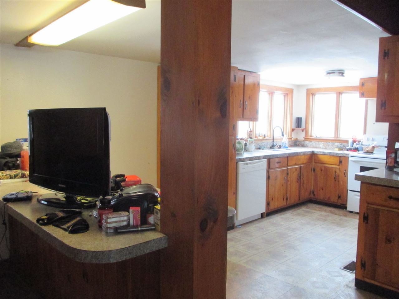 262 Littleton Road Whitefield, NH 03598 - Photo 5 of 26