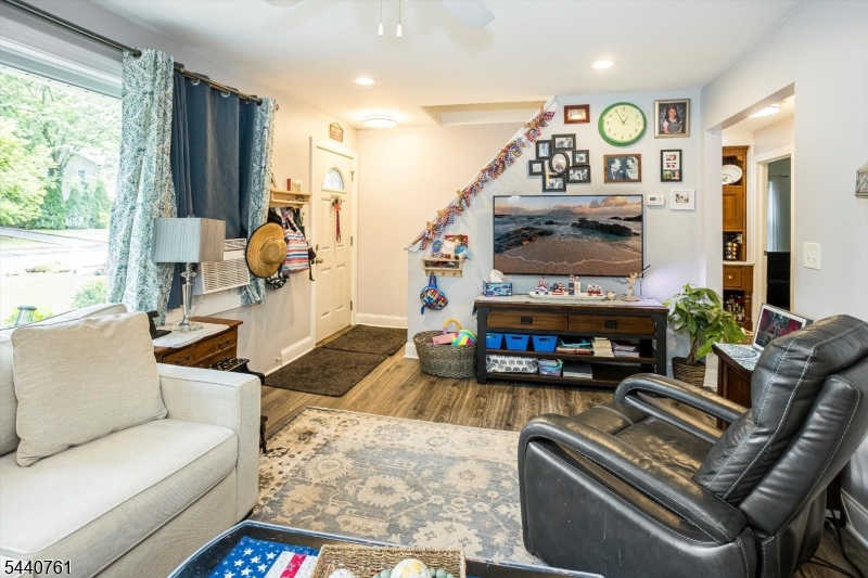 30 Hunterdon Road West Orange, NJ 07052 - Photo 8 of 28